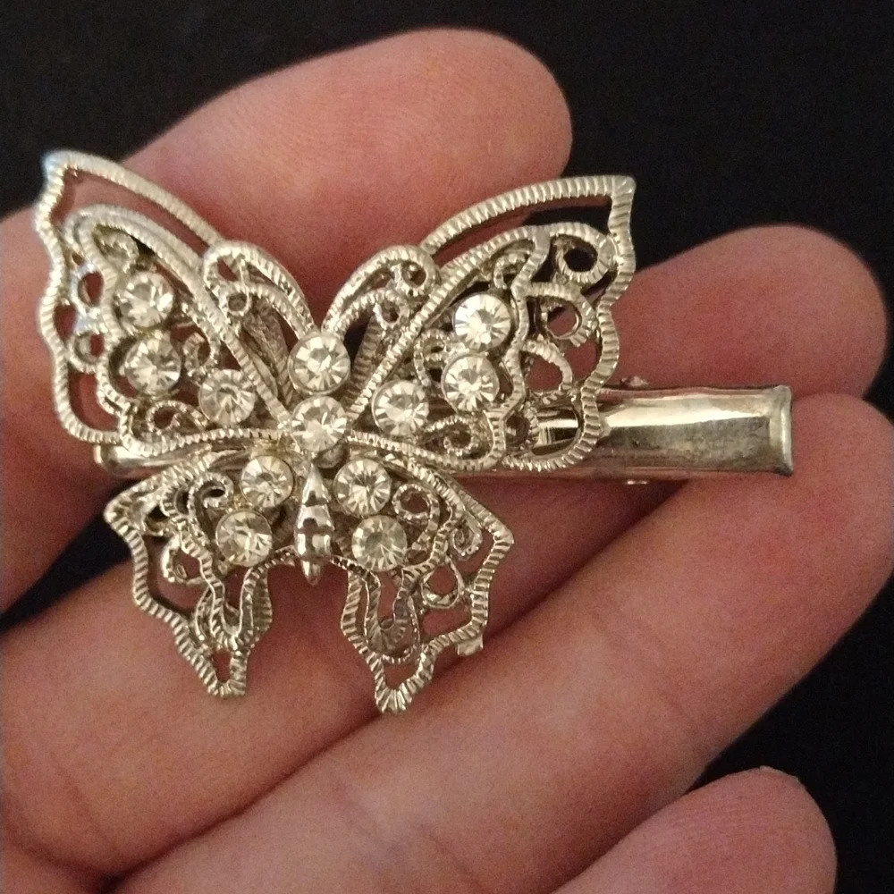 Vintage Silver Tone Filigree W/ Clear Rhinestone Butterfly Hair Clip